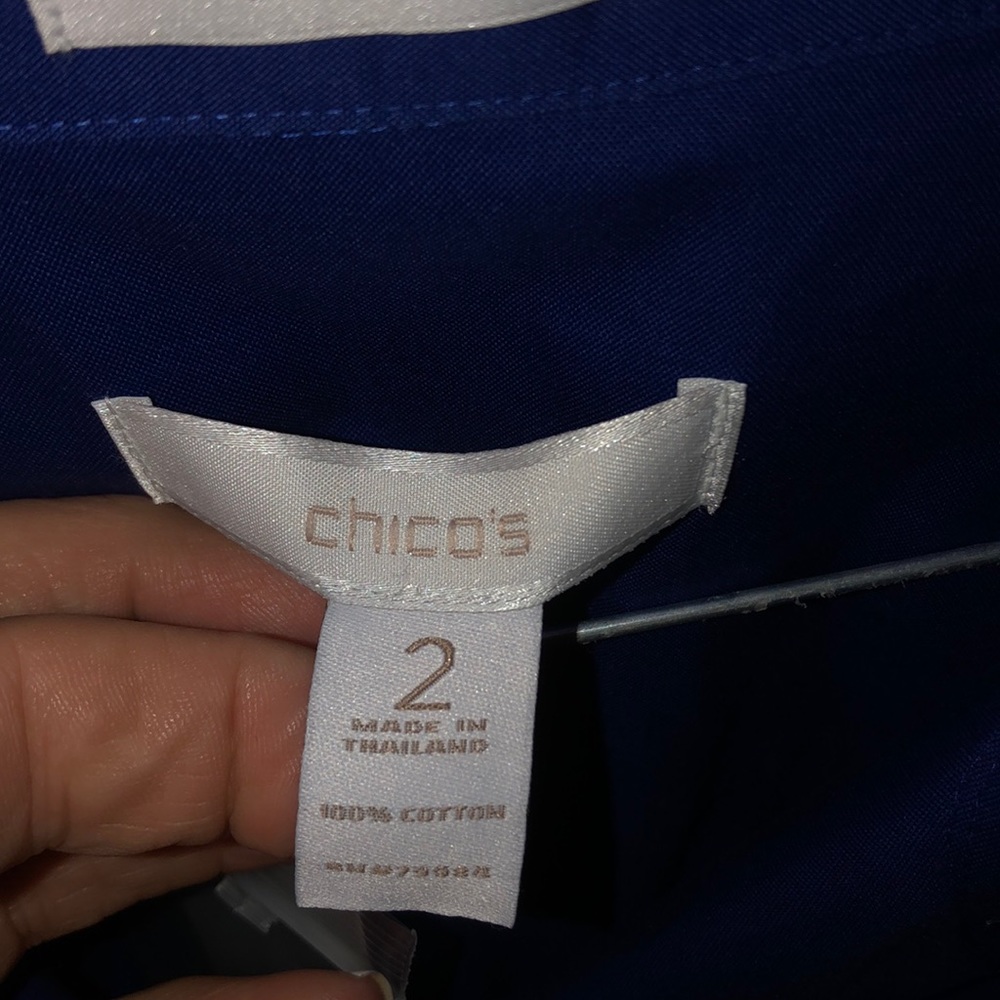 Button down. - Picture 5 of 5